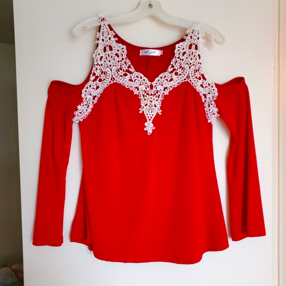 Front lace long sleeve shirt